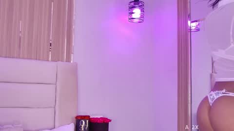 Snapshot of mami_natacha19x chatting on 03/13/26, 01:51 nati online show from 03/13/26, 01:51