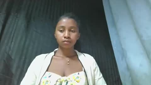 mamieriela online show from 04/22/26, 07:15