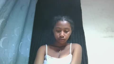mamieriela online show from 05/06/26, 07:13