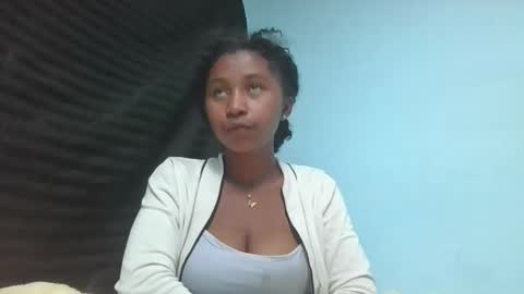 mamieriela online show from 05/15/26, 06:04