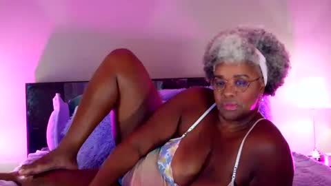 mamigilf66 online show from 08/02/26, 02:21
