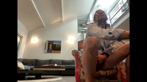 Snapshot of man38110 chatting on 01/12/25, 12:44 man38110 online show from 01/12/25, 12:44