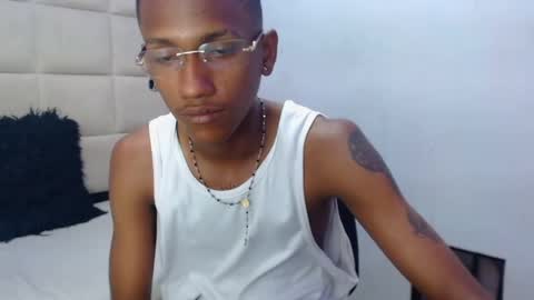 man_san11 online show from 02/01/25, 03:28