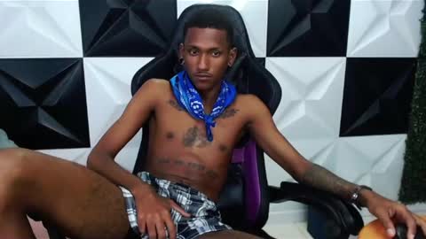 man_san11 online show from 03/04/25, 07:54