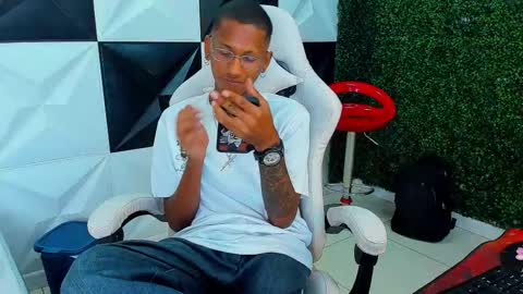 man_san11 online show from 11/03/25, 03:35