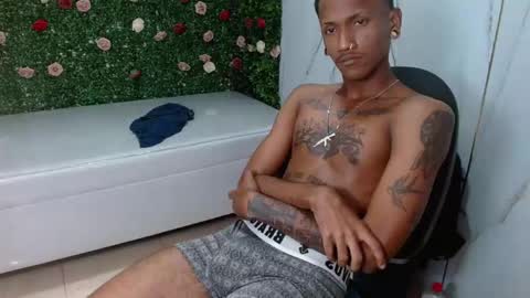 man_san11 online show from 12/13/25, 07:53