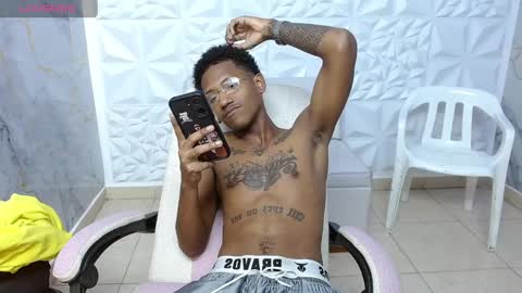 man_sant11 online show from 04/09/26, 03:17