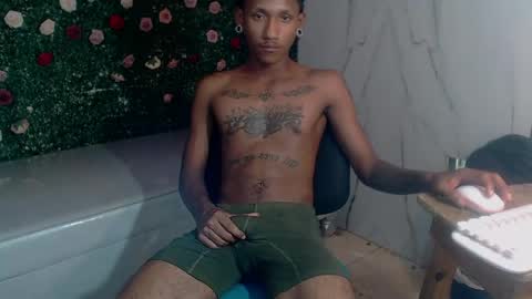 man_sant11 online show from 04/15/26, 07:58