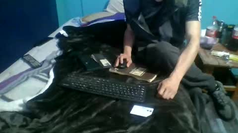 Snapshot of man_uel76 chatting on 12/23/25, 03:59 man_uel76 online show from 12/23/25, 03:59