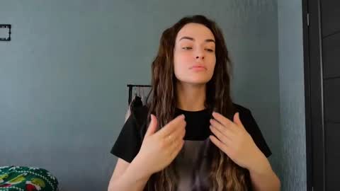 MandiBrooks online show from 04/08/26, 09:20