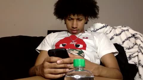 Snapshot of mandingoomann5 chatting on 12/12/24, 05:20 MandingooMann online show from 12/12/24, 05:20