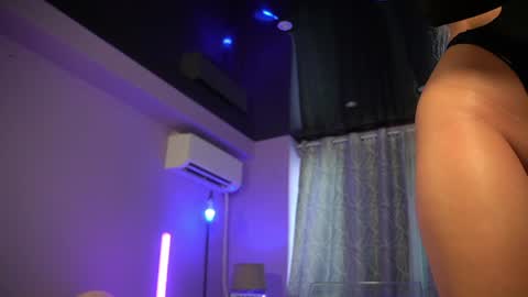 Anto Lovense is Active My pleasure is in your hands Private is Open online show from 07/08/26, 07:46