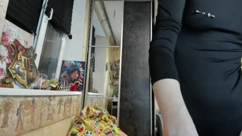 Mandy online show from 03/28/26, 05:45