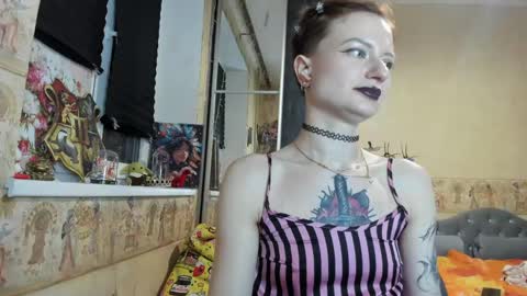 Mandy online show from 04/18/26, 07:07