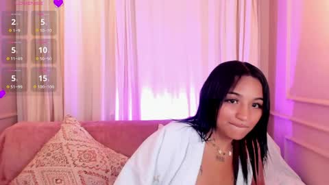 manelyk_evanss online show from 05/10/26, 12:54