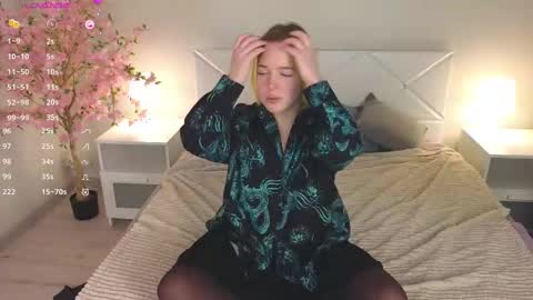 Snapshot of manic_pixie_ chatting on 02/01/25, 10:59 manic_pixie_ online show from 02/01/25, 10:59