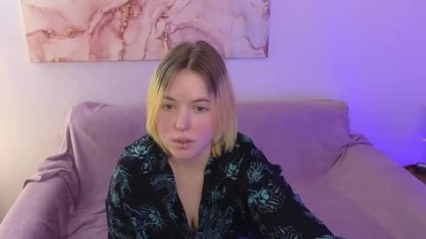 Snapshot of manic_pixie_ chatting on 02/04/25, 11:05 manic_pixie_ online show from 02/04/25, 11:05