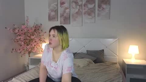 Snapshot of manic_pixie_ chatting on 02/05/25, 11:02 manic_pixie_ online show from 02/05/25, 11:02