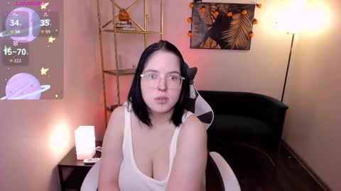 Snapshot of manic_pixie_ chatting on 10/29/25, 03:47 manic_pixie_ online show from 10/29/25, 03:47