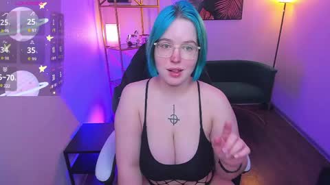 Snapshot of manic_pixie_ chatting on 05/20/26, 03:40 manic_pixie_ online show from 05/20/26, 03:40
