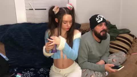 manicpixiedreamfrog online show from 01/06/26, 03:54