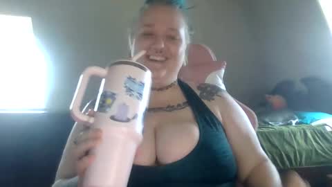 ManicPixiePop online show from 11/22/25, 06:40