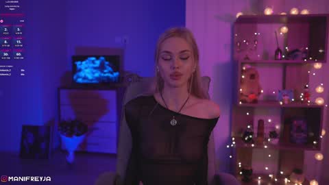 Amelie online show from 02/05/25, 03:13