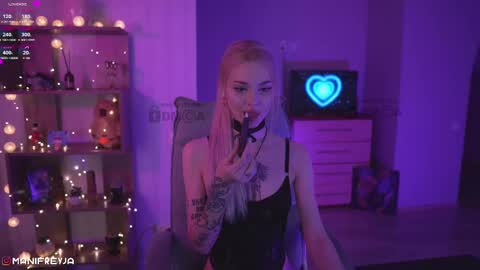 Amelie online show from 02/10/25, 07:07