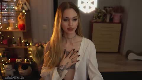 Amelie online show from 09/26/25, 01:09