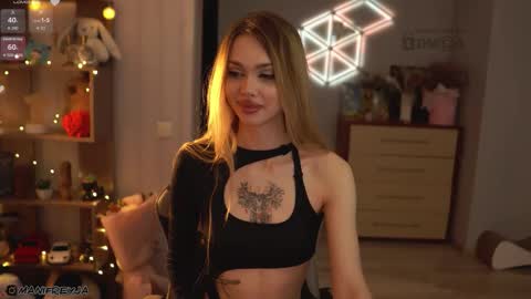 Amelie online show from 10/11/25, 08:40