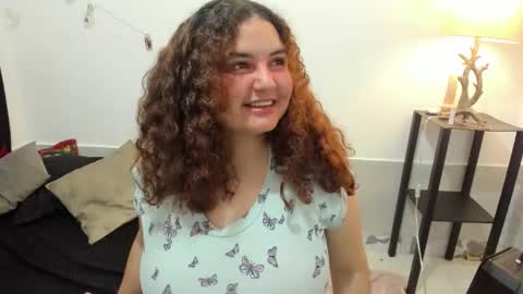 Snapshot of manina_molly chatting on 11/30/25, 05:22 MOLLY online show from 11/30/25, 05:22