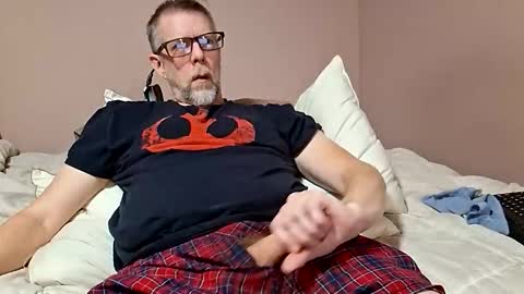 Dickinabox online show from 11/19/25, 01:05