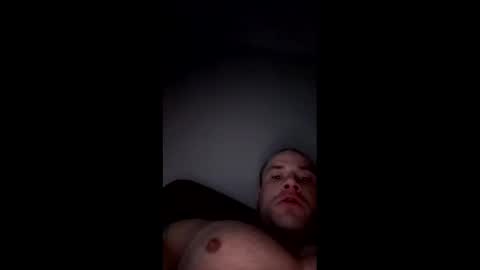 Snapshot of manmuscles3 chatting on 01/08/25, 11:43 manmuscles3 online show from 01/08/25, 11:43