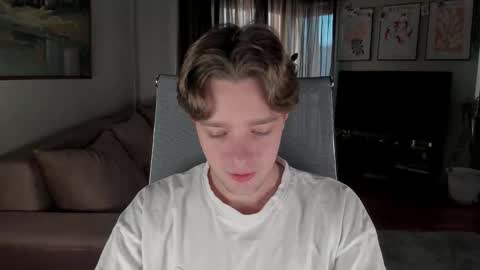 Snapshot of mannyforreal chatting on 03/20/26, 02:44 mannyforreal online show from 03/20/26, 02:44