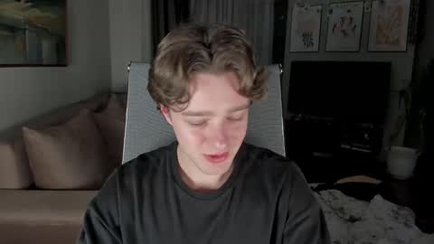 Snapshot of mannyforreal chatting on 03/30/26, 08:32 mannyforreal online show from 03/30/26, 08:32