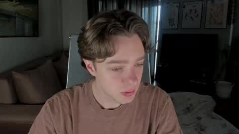 Snapshot of mannyforreal chatting on 03/31/26, 11:32 mannyforreal online show from 03/31/26, 11:32