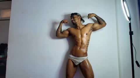 Manolo Hot 1 online show from 01/21/25, 02:48