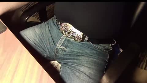 Snapshot of manswed chatting on 12/11/24, 09:55 manswed online show from 12/11/24, 09:55