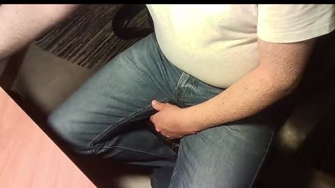 Snapshot of manswed chatting on 02/01/25, 09:40 manswed online show from 02/01/25, 09:40