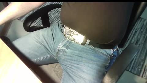 Snapshot of manswed chatting on 02/25/25, 09:53 manswed online show from 02/25/25, 09:53