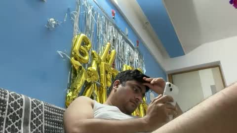 sexy boy online show from 10/30/25, 04:41