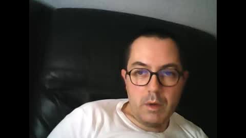 manu5933 online show from 12/19/24, 06:12