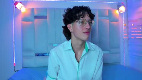 Snapshot of manu_vera8 chatting on 01/16/25, 09:08 Manuel online show from 01/16/25, 09:08