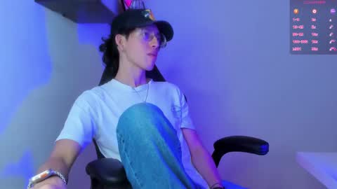 Snapshot of manu_vera8 chatting on 02/13/25, 07:31 Manuel online show from 02/13/25, 07:31