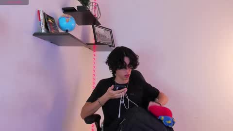 Snapshot of manu_vera8 chatting on 10/05/25, 03:05 Manuel online show from 10/05/25, 03:05