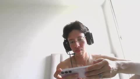 Manuel online show from 03/29/26, 07:58