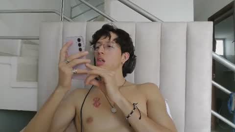Snapshot of manu_vera8 chatting on 06/28/26, 02:45 Manuel online show from 06/28/26, 02:45