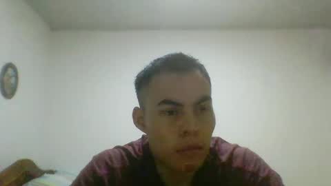 Snapshot of manuel9810 chatting on 12/30/24, 03:03 manuel9810 online show from 12/30/24, 03:03
