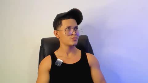 Manuel online show from 10/08/25, 07:55