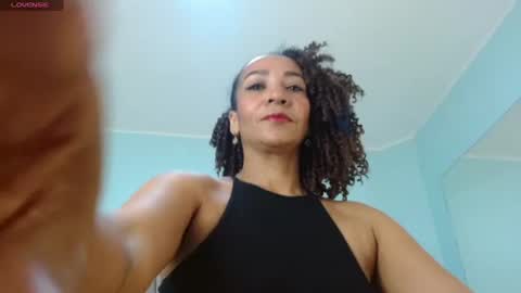 Snapshot of manuela_giraldo_ chatting on 07/22/26, 03:59 Manuela Giraldo online show from 07/22/26, 03:59